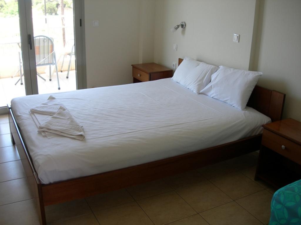 Asfodelos Apartment Hotel Kakovatos Ngoại thất bức ảnh